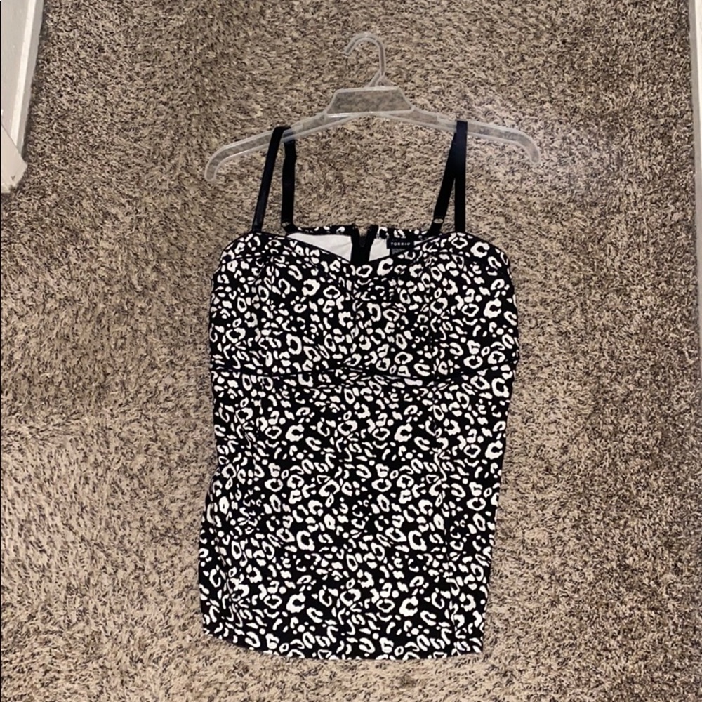Torrid Leopard tank top